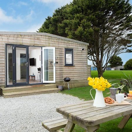 Bushwood-Beautifully Fitted Wooden Lodge Helston Cornwall المظهر الخارجي الصورة