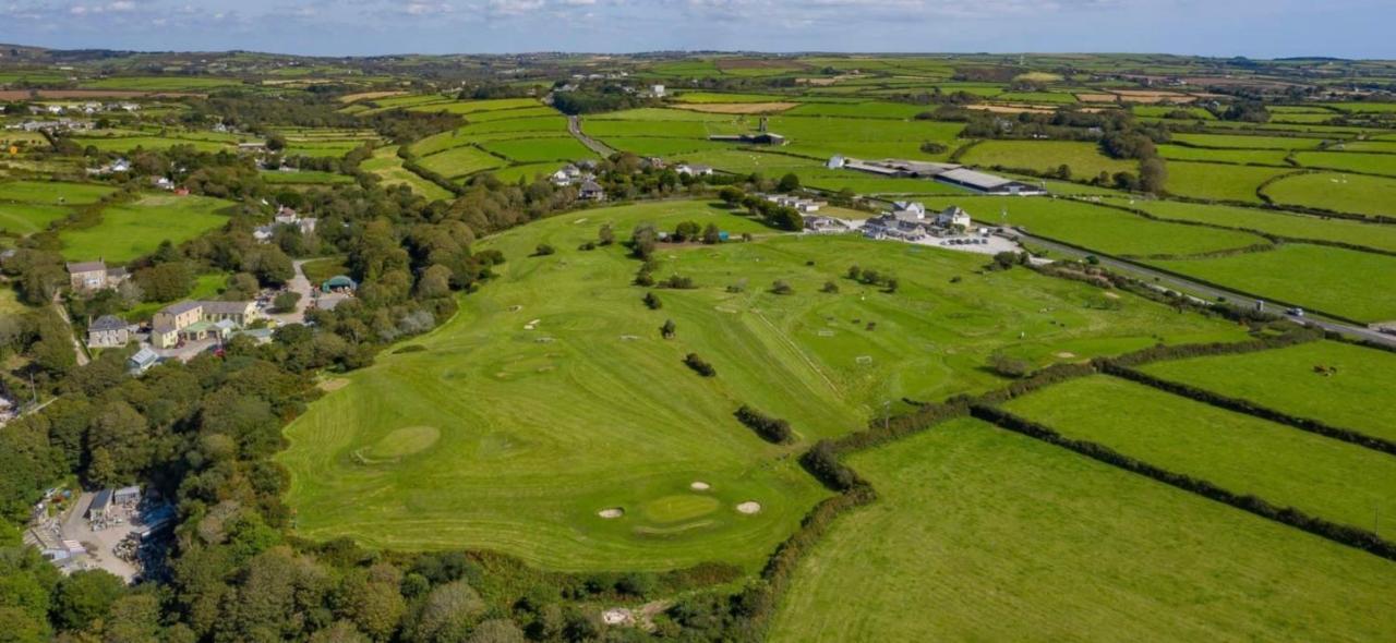 Bushwood-Beautifully Fitted Wooden Lodge Helston Cornwall المظهر الخارجي الصورة